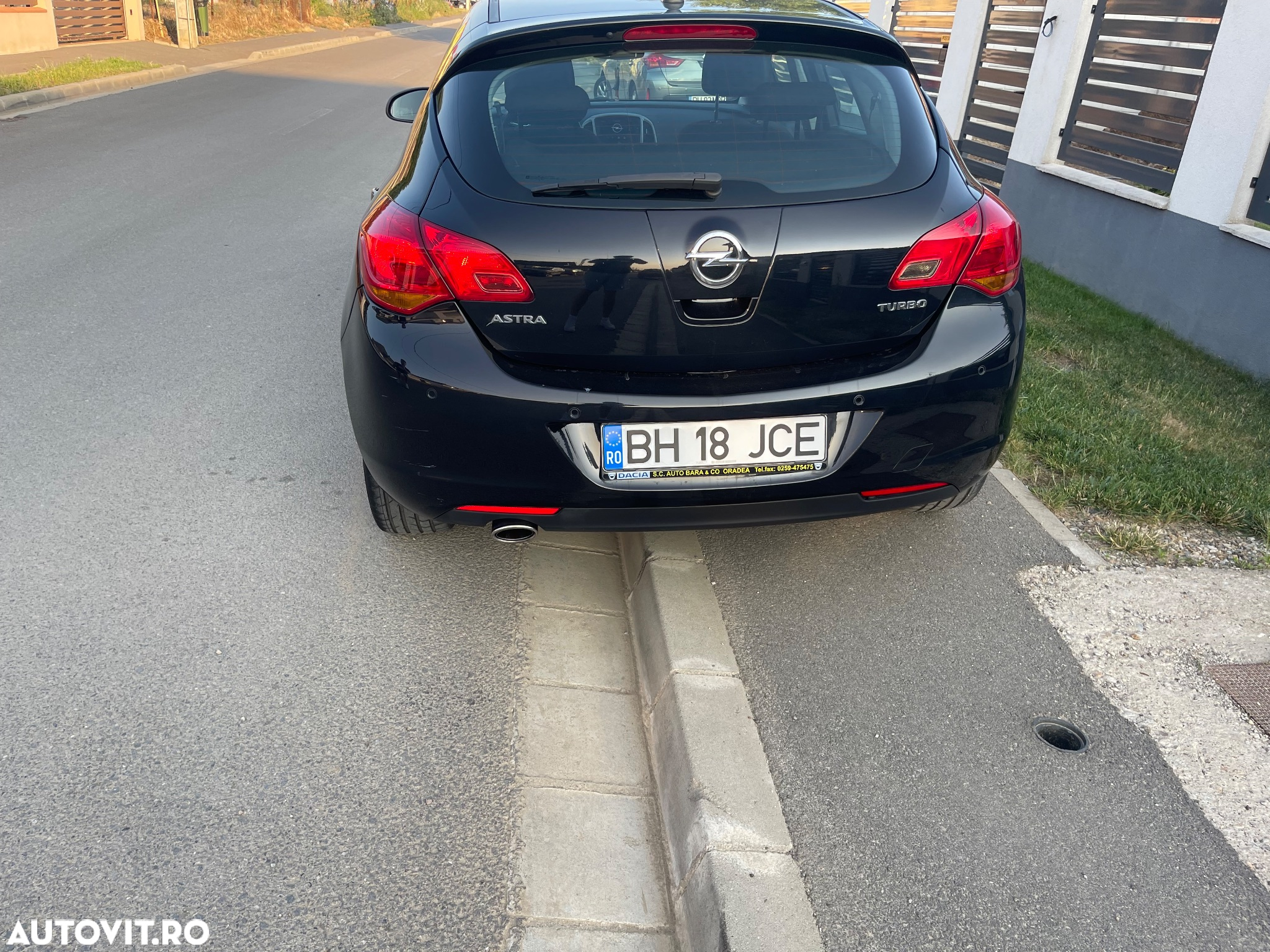 Opel Astra 1.4 Turbo Automatik Edition - 14