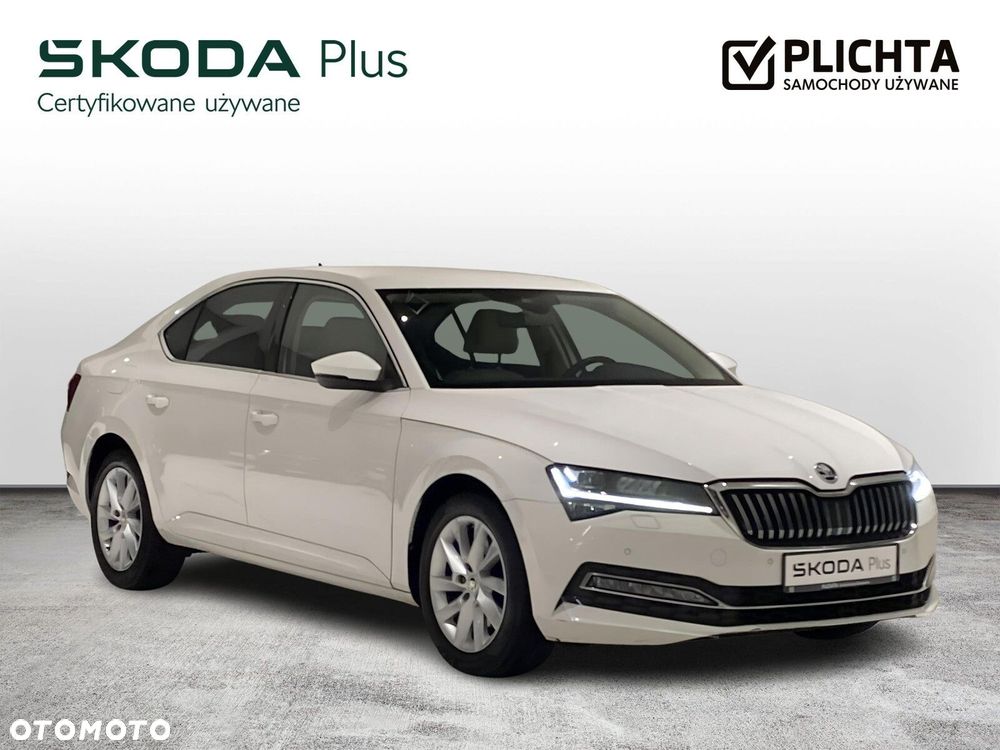 Skoda Superb 2.0 TDI SCR 4x4 Style DSG - 8
