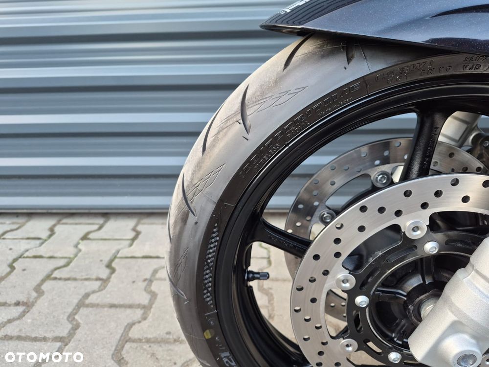 Yamaha FZ6 - 23