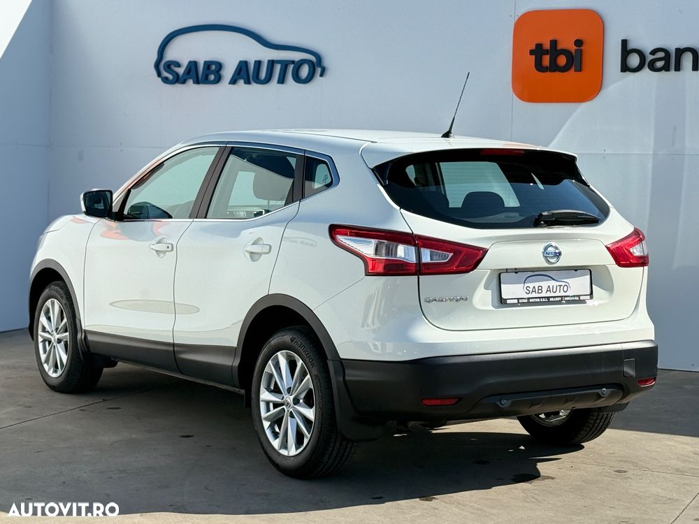 Nissan Qashqai 1.2 DIG-T N-Vision - 18