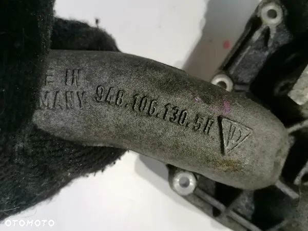 PORSCHE CAYENNE I 02-10r 4.5B - OBUDOWA TERMOSTATU 9481061305R - 2