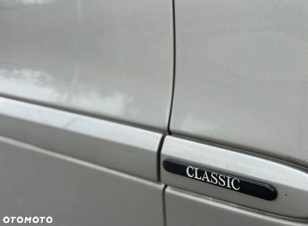 Mercedes-Benz Klasa E 200 CDI Classic - 31