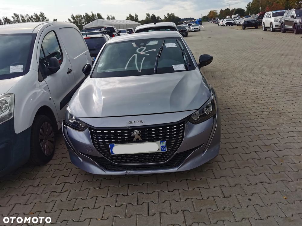Peugeot 208 - 2