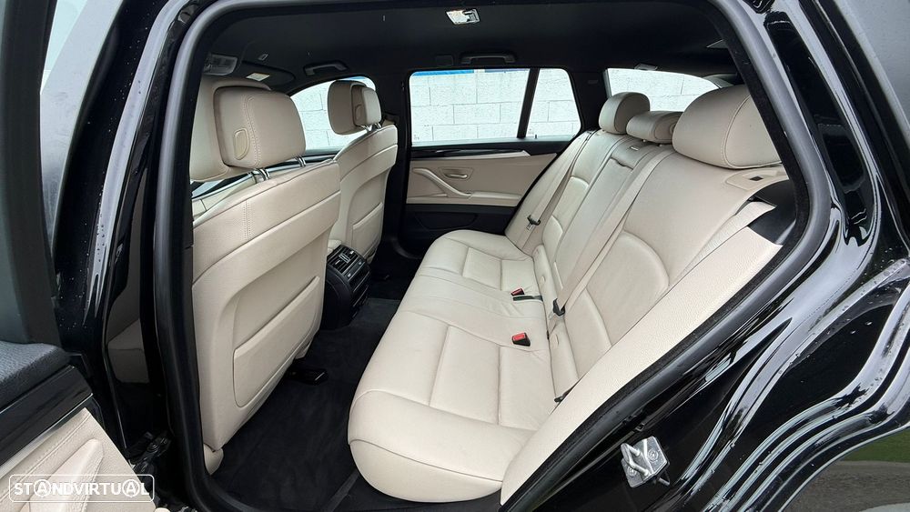 BMW 530 d xDrive Line Luxury Auto - 19