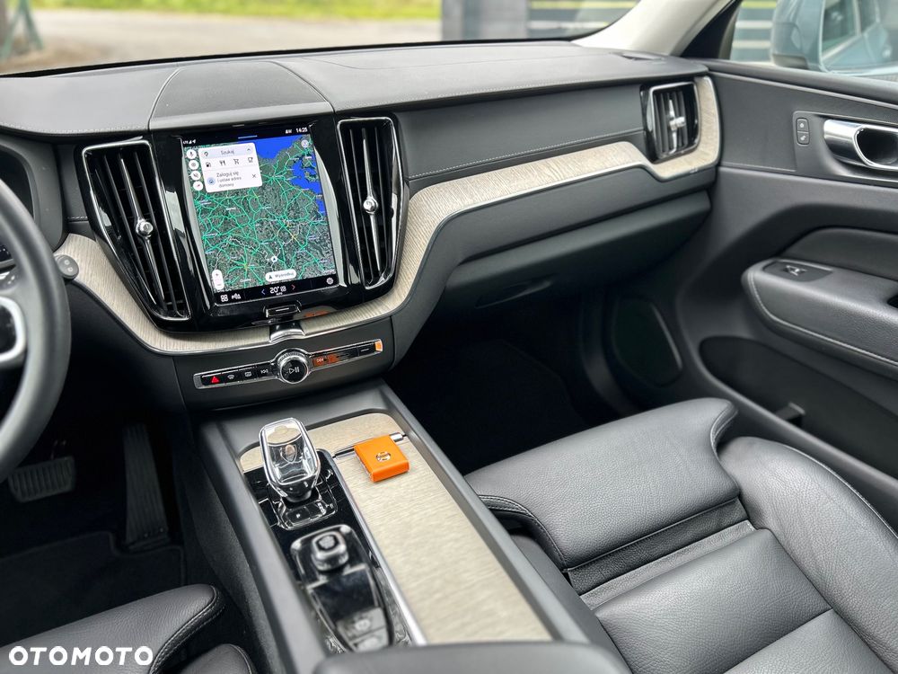 Volvo XC 60 B4 D Geartronic Inscription - 12