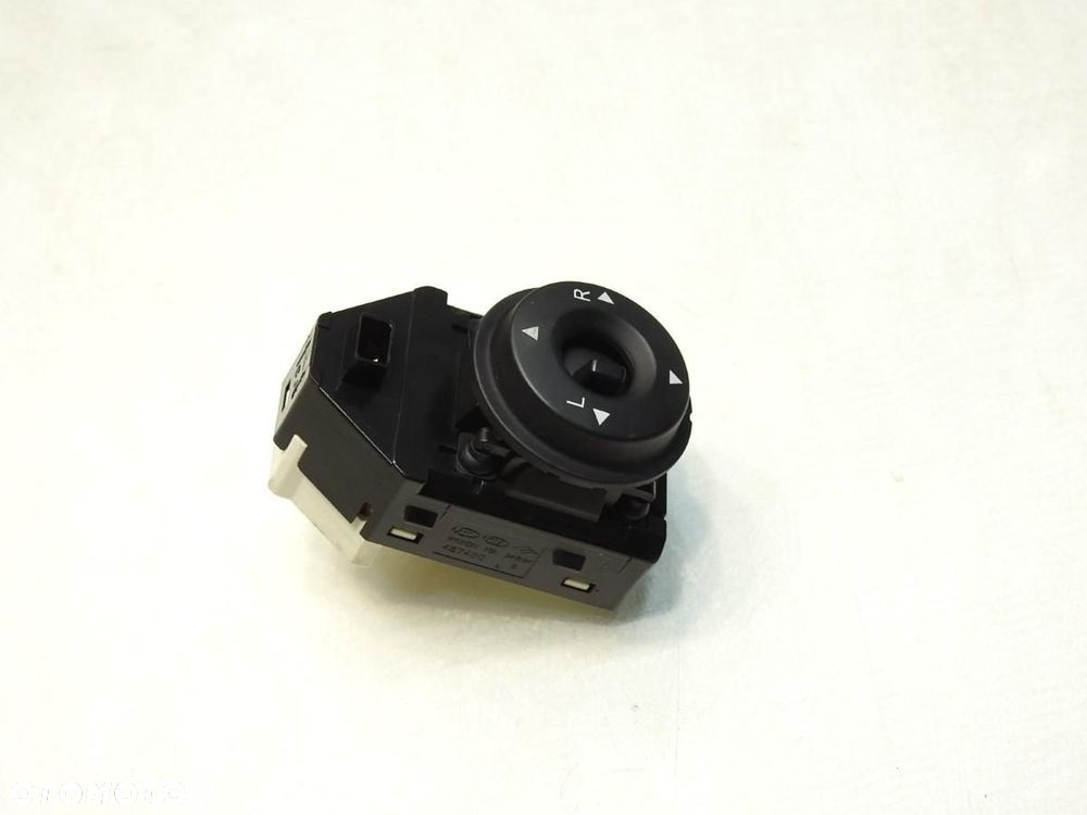 PRZYCISK REGULACJI LUSTEREK KIA CEED I 457480 - 6