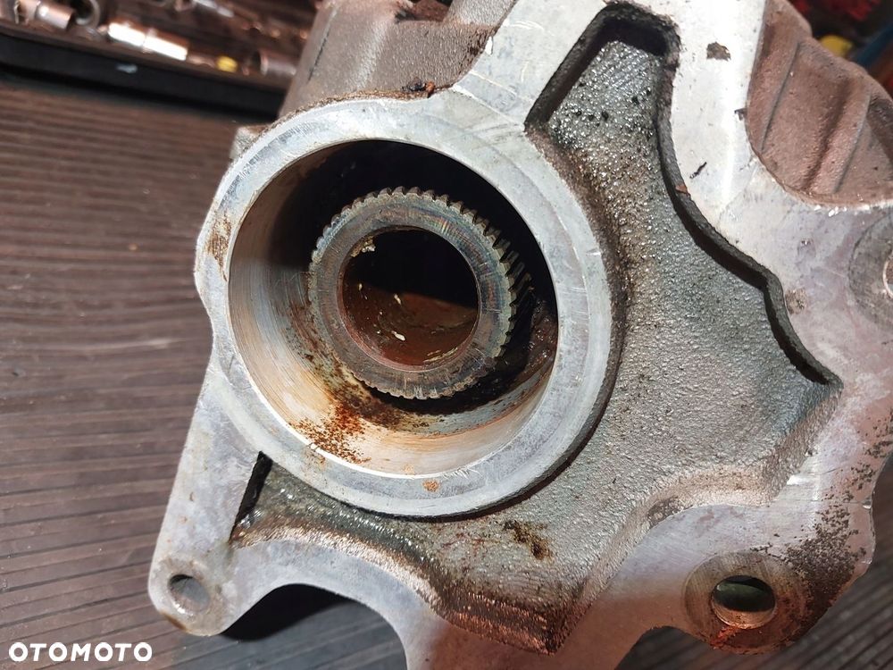 VOLVO V70 S60 S80 XC70 XC90 REDUKTOR PRZEKŁADNIA KĄTOWA 30735299, 30700027 - 2
