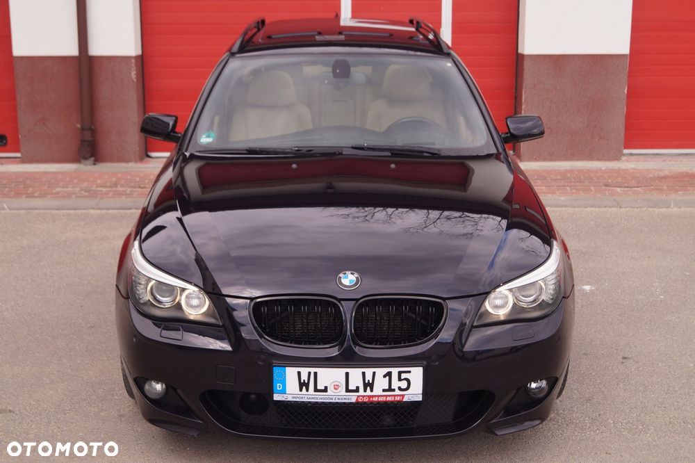 BMW Seria 5 525d Edition Sport - 2