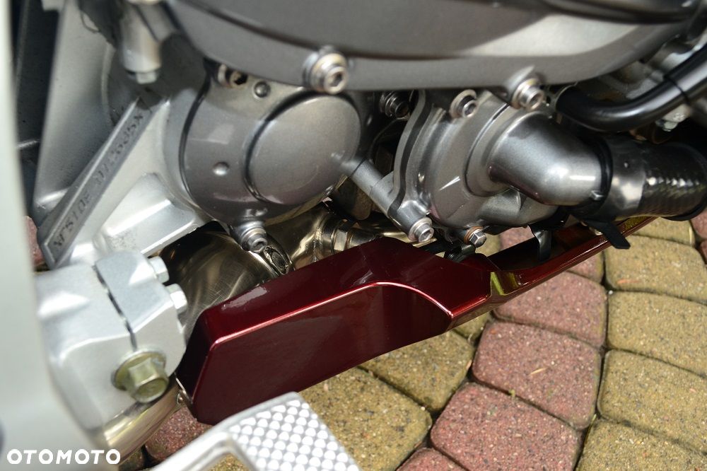 Yamaha FJR - 20