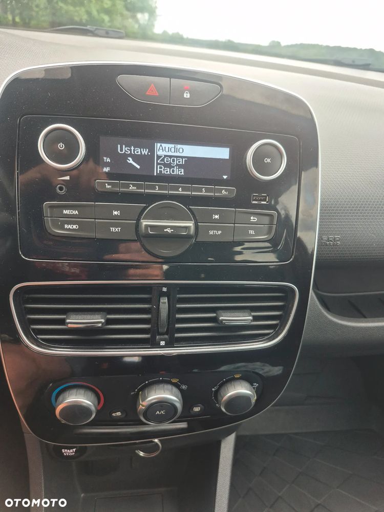 Renault Clio TCe 90 Dynamique - 18