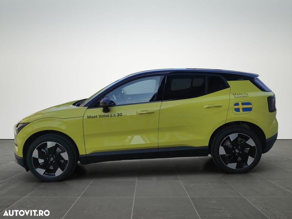 Volvo EX30 Twin Motor Performance Plus - 3