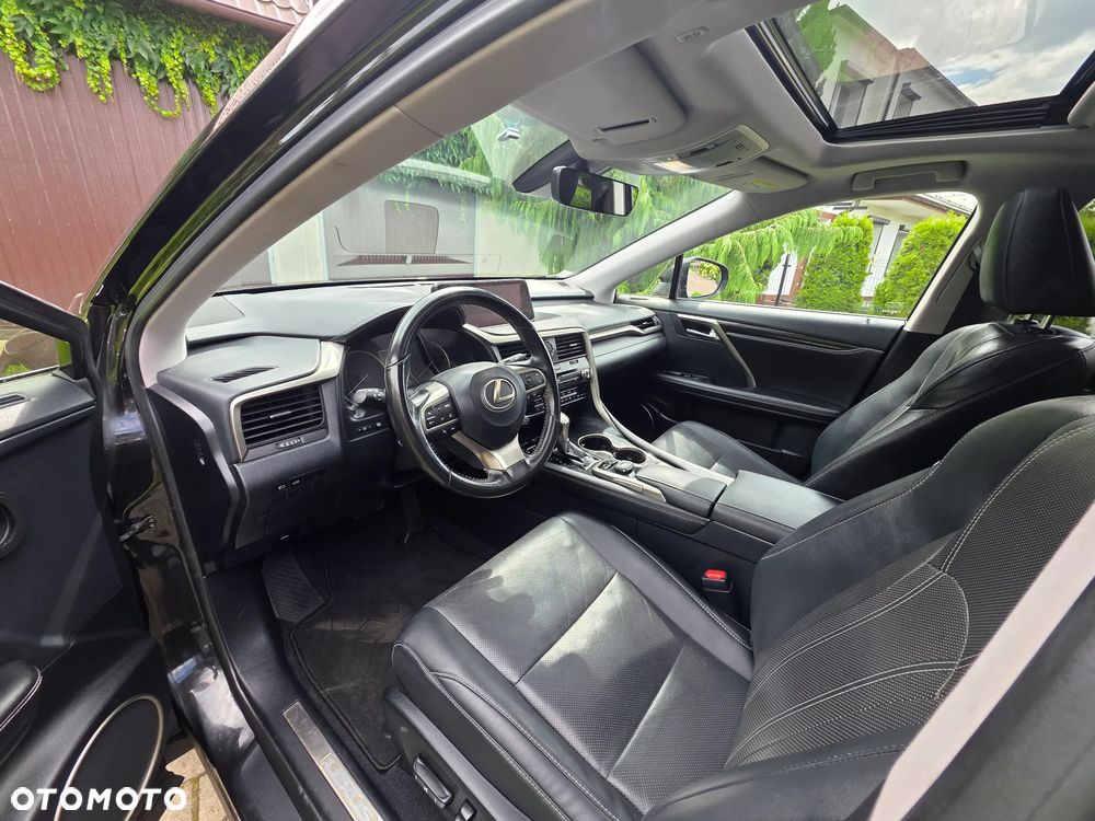 Lexus RX - 13