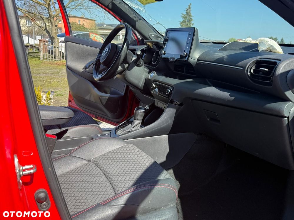 Toyota Yaris Hybrid 1.5 Premiere Edition - 12