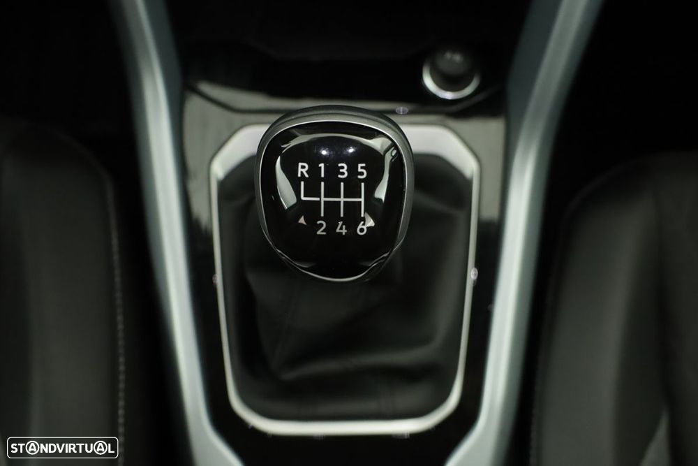 VW T-Roc 1.0 TSI - 14
