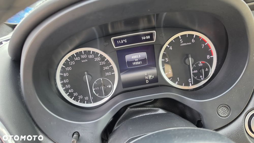 Infiniti QX30 2.0t Luxe Tech AWD 7DCT - 16