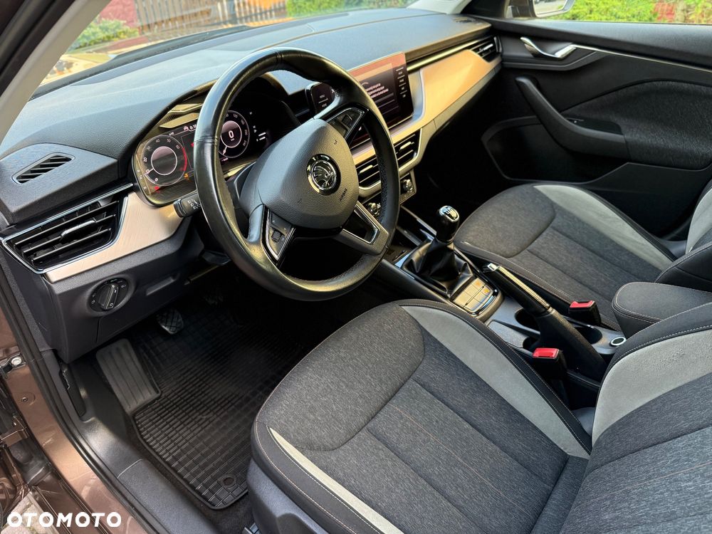 Skoda Kamiq 1.0 TSI Style - 6