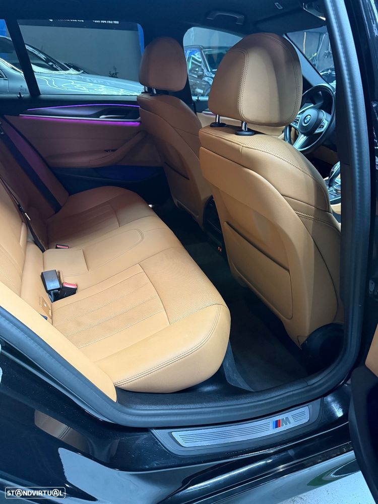 BMW 520 d xDrive Pack Desportivo M Pro - 34