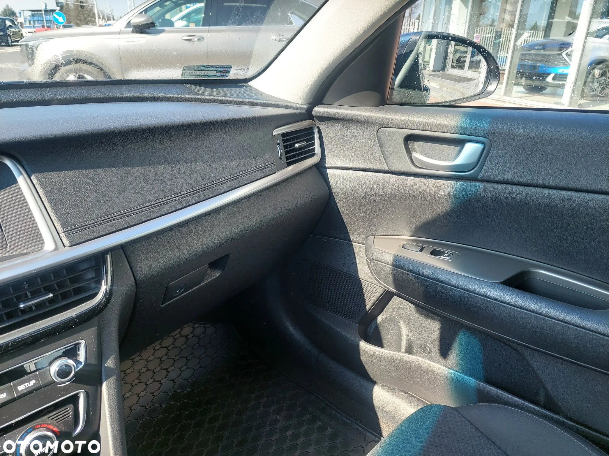 Kia Optima 1.6 T-GDI M DCT - 16