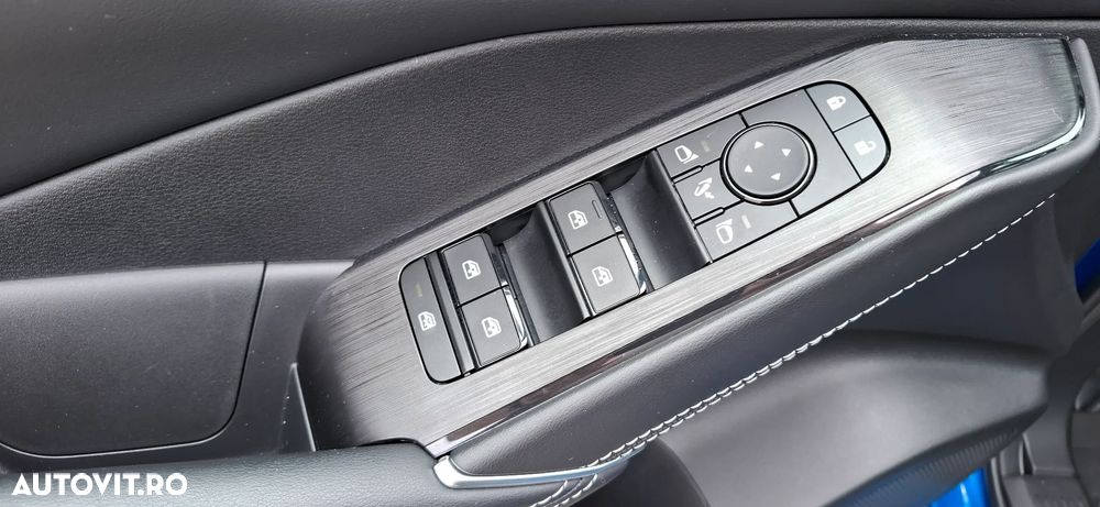 Nissan Qashqai 1.3 l 156CP X-Tronic MHEV N-Connecta - 19