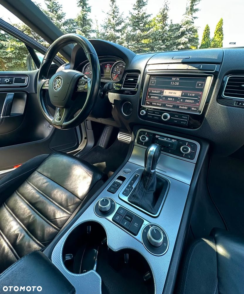 Volkswagen Touareg 3.0 V6 TDI BMT - 20