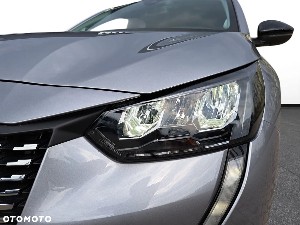 Peugeot 208 1.2 PureTech Allure S&S - 11