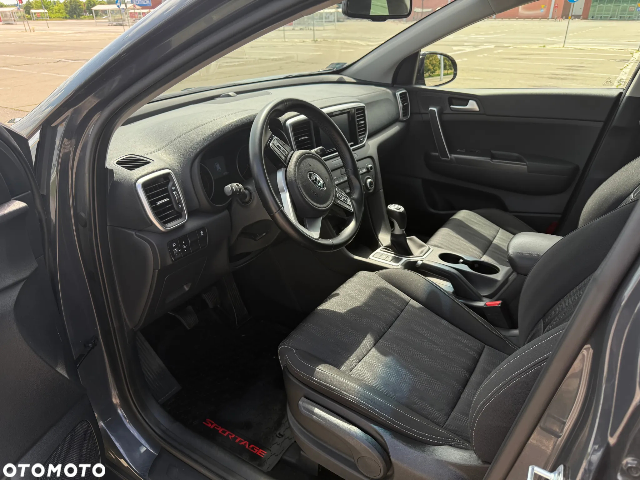 Kia Sportage - 10