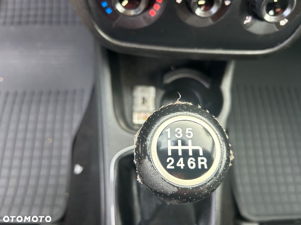 Fiat Punto Evo 1.4 16V Multiair Emotion - 28