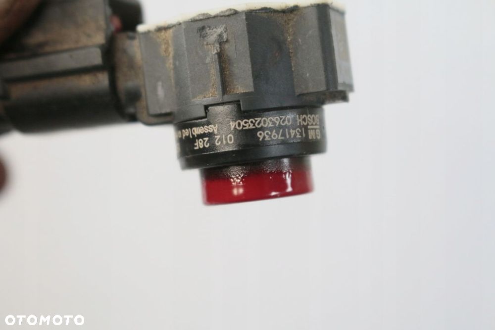 czujniki parkowania tył Opel Corsa E - 4