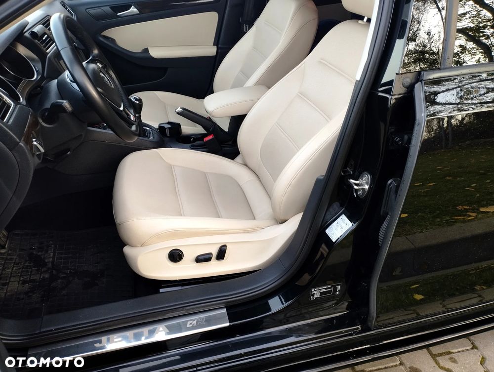 Volkswagen Jetta 2.0 TDI DPF BMT Comfortline - 28