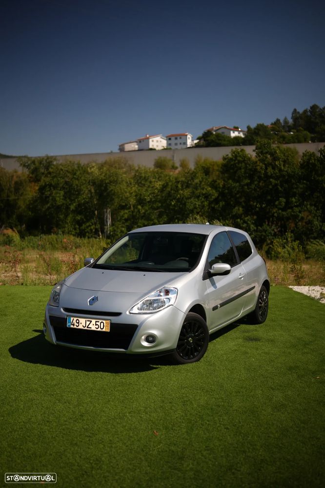 Renault Clio 1.2 TCE GT J15 - 1
