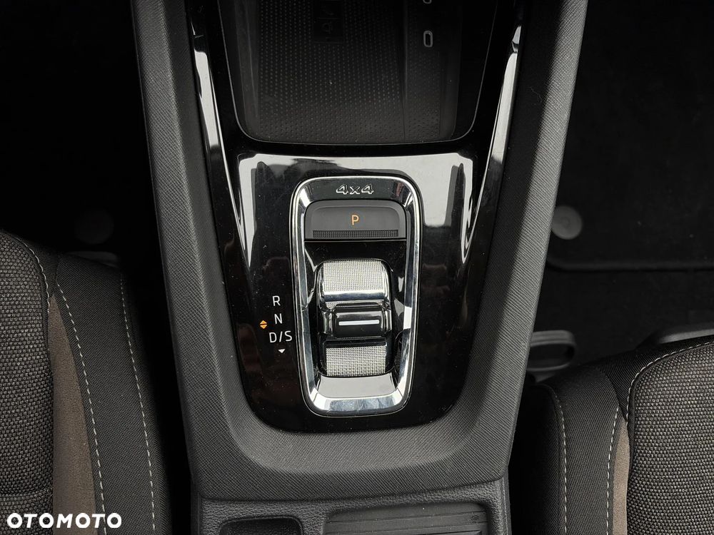 Skoda Octavia 2.0 TSI 4x4 Scout DSG - 36