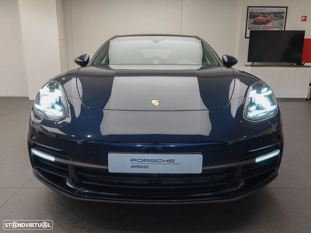 Porsche Panamera GTS - 12