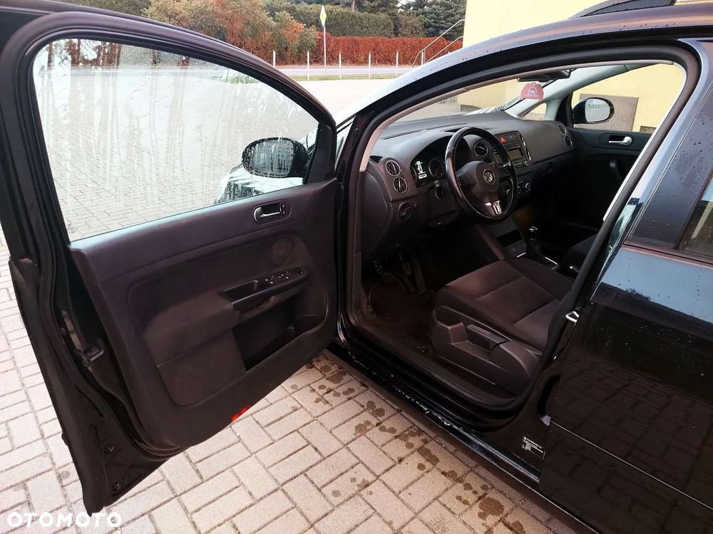 Volkswagen Golf Plus - 16