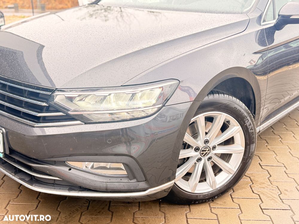 Volkswagen Passat - 22
