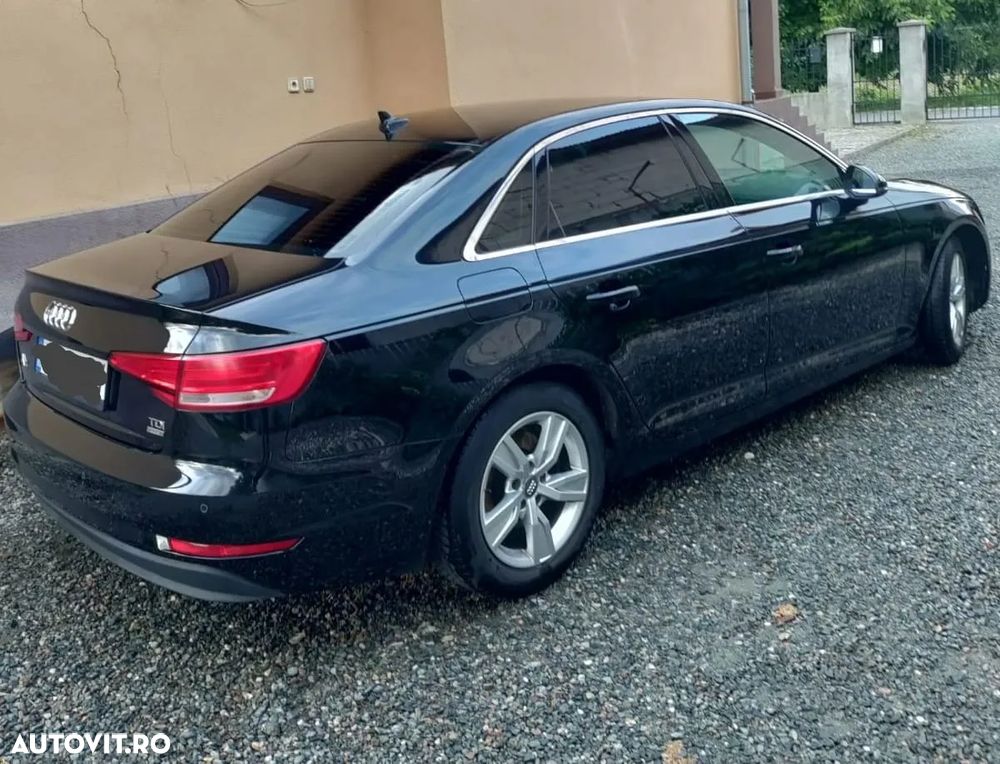Audi A4 Avant 2.0 TDI ultra - 4