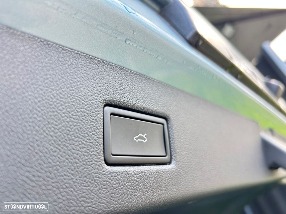 Ford Explorer 77 kWh Premium - 51