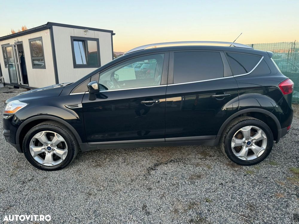 Ford Kuga - 2