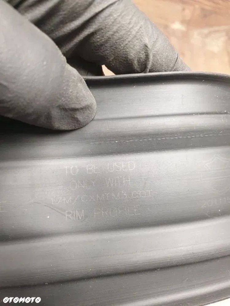 Fartuch gumowy felgi 17x3.00 Harley Davidson 44753-11 - 6