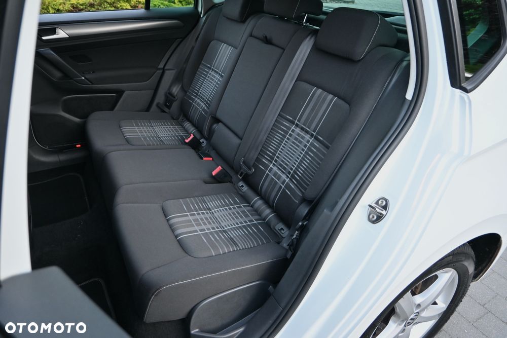 Volkswagen Golf Sportsvan 2.0 TDI BlueMotion Technology DSG Lounge - 30