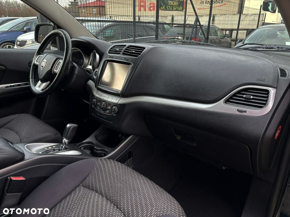 Fiat Freemont 2.0 Multijet Urban AWD - 29
