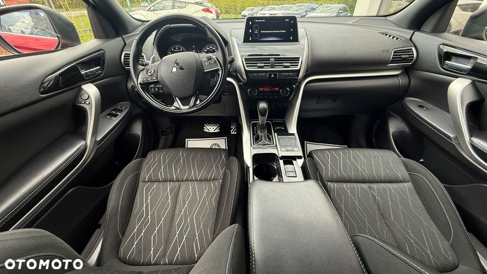 Mitsubishi Eclipse Cross - 23
