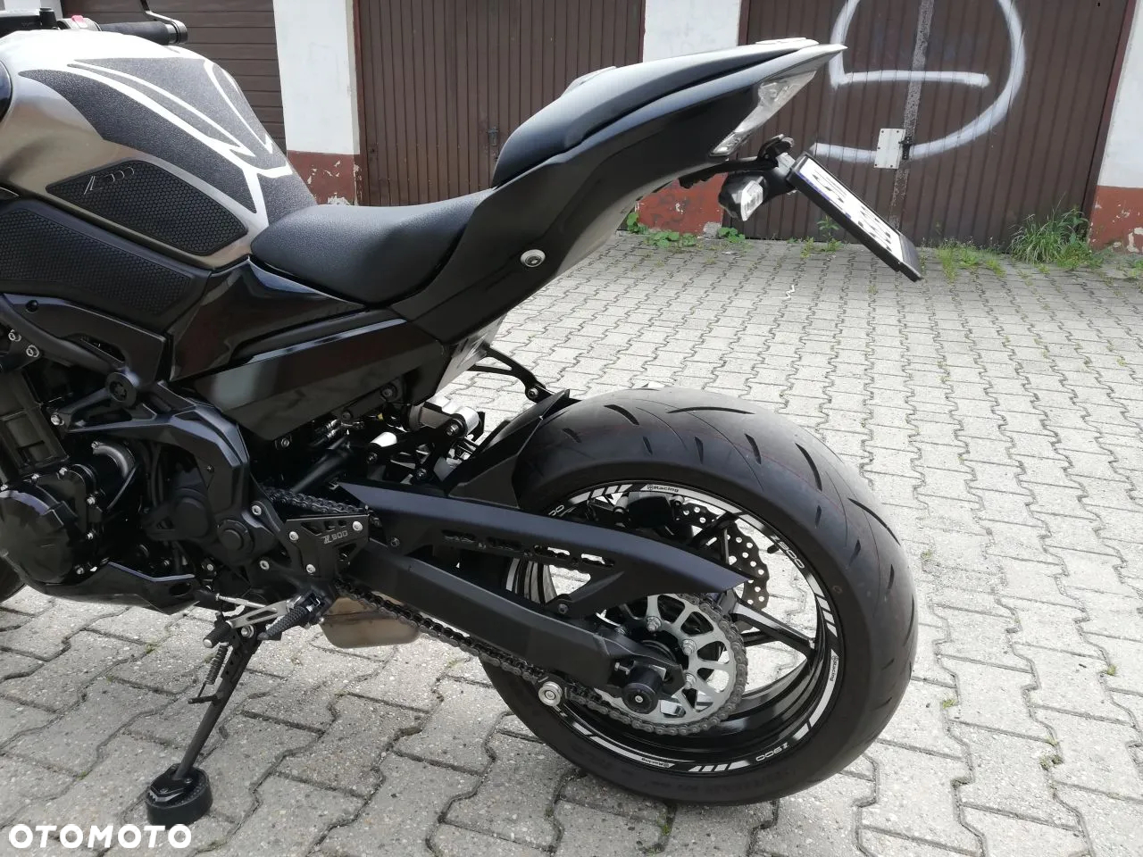 Kawasaki Z 900 - 11