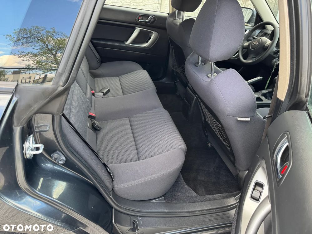 Subaru Legacy Kombi 2.0i Comfort - 26