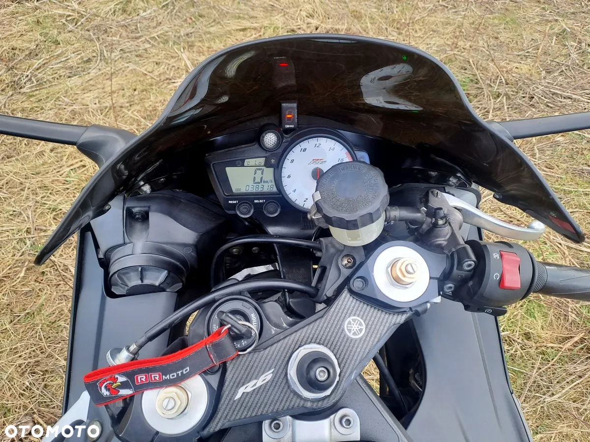 Yamaha YZF - 12