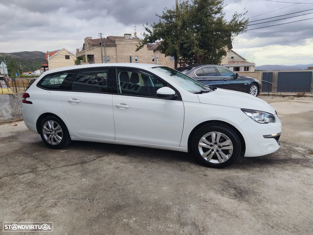Peugeot 308 - 16