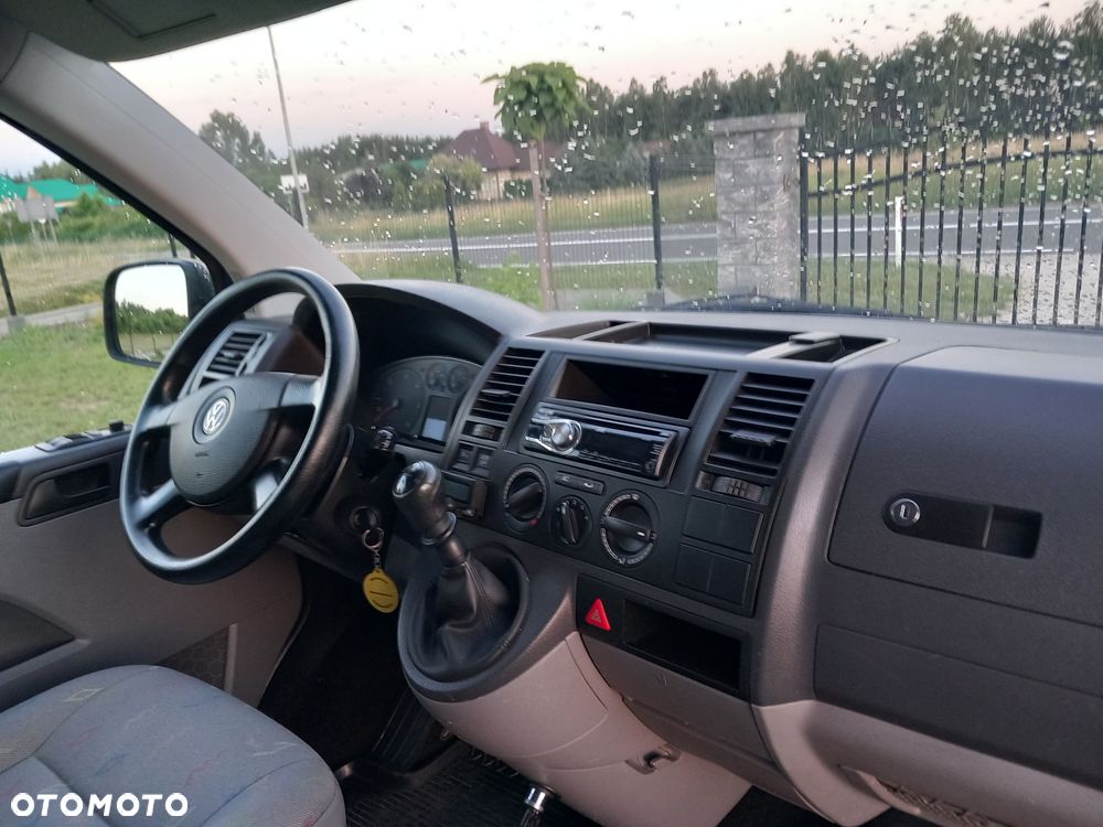 Volkswagen Transporter - 10
