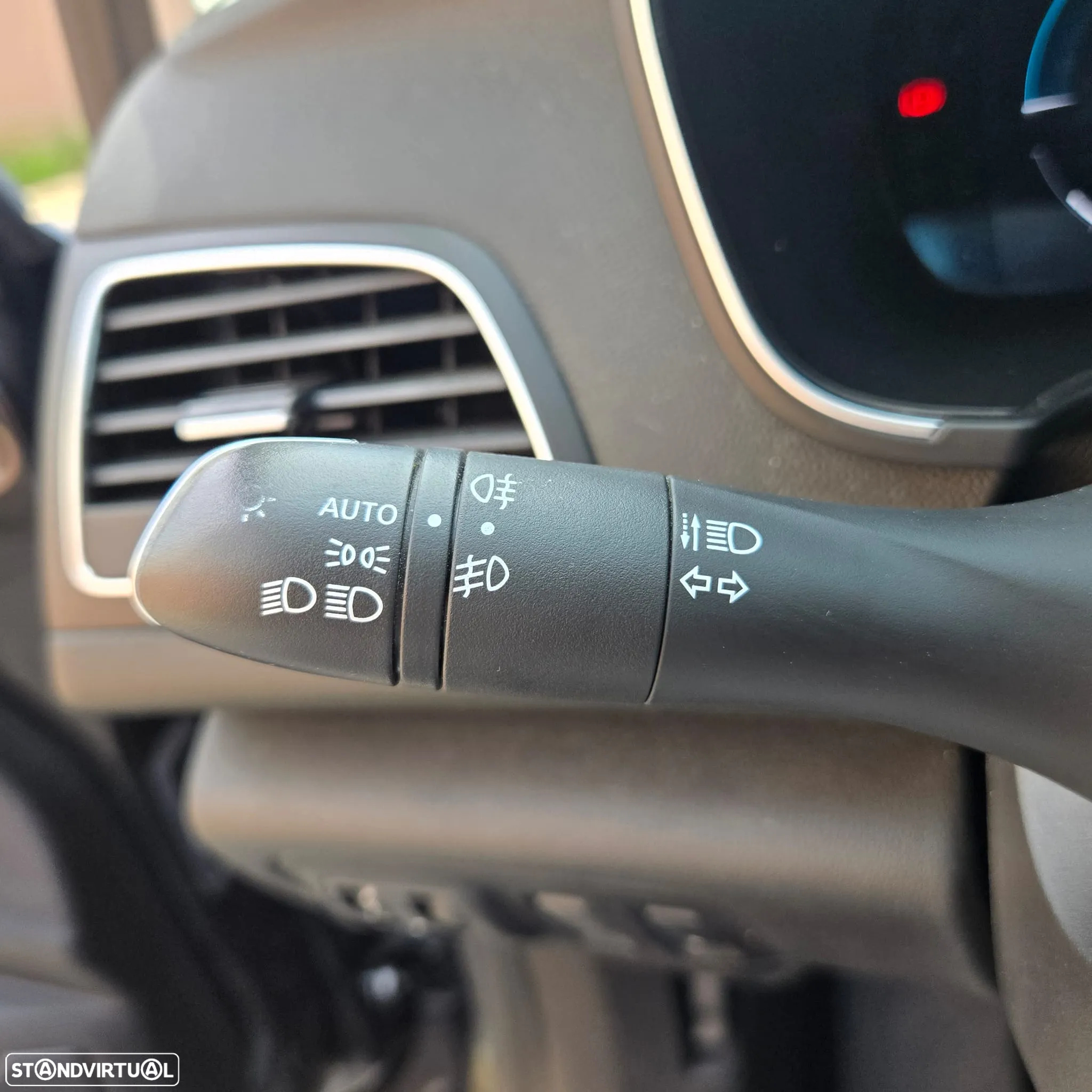 Renault Mégane Sport Tourer 1.6 E-Tech Plug-In Zen - 11