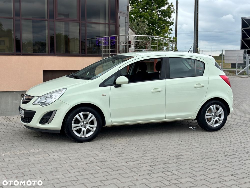 Opel Corsa - 10