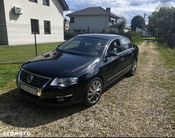Volkswagen Passat 2.0 TDI Trendline - 11