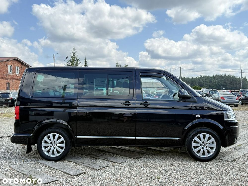 Volkswagen Multivan - 12